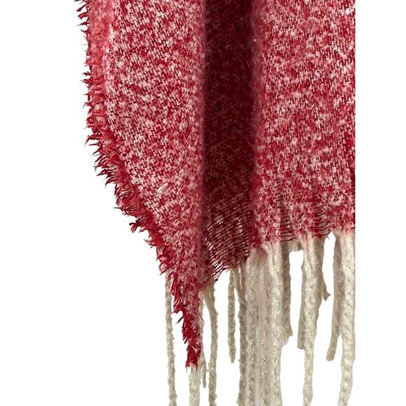 Just Be Shawl Poncho Red Knit Fringe Hem‎ Soft Cozy One Size - Picture 3 of 9